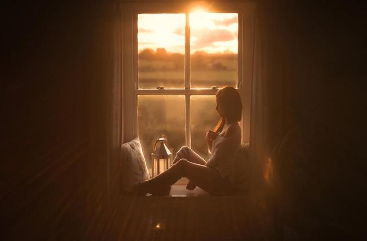 王梅面对的经济压力